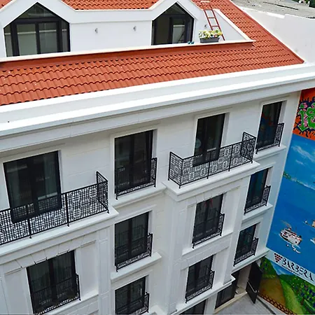 Barbera Hotel