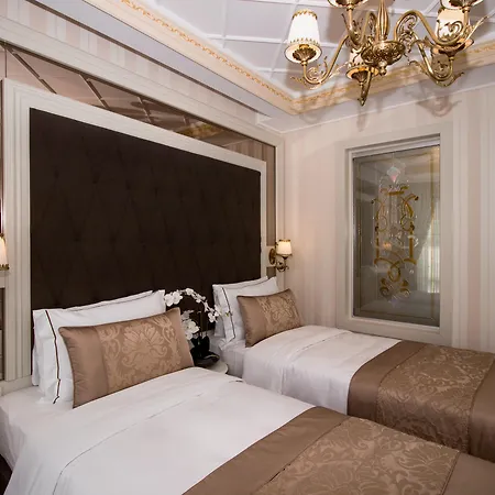 Hotel Town 3*
