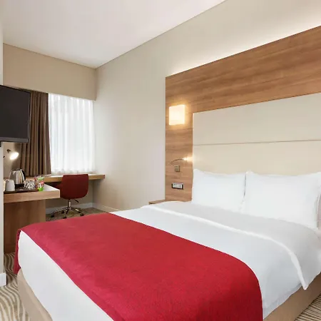 Hotel Ramada Encore Kartal 4*