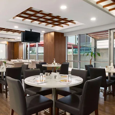 Ramada Encore Kartal Hotel