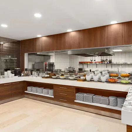Ramada Encore Kartal