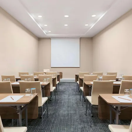 Otel Ramada Encore Kartal