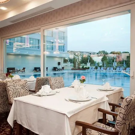 Hotel Mercia &