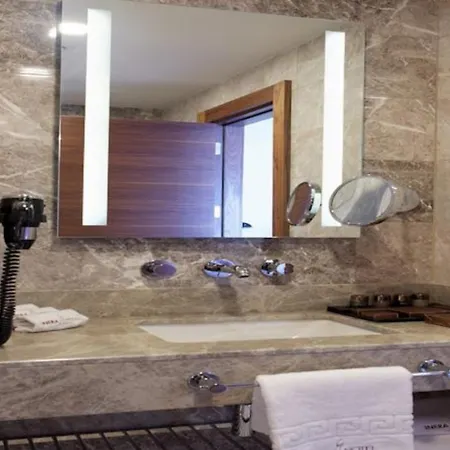 Hotel Inera Pendik 4*