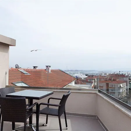Inera Pendik 4*