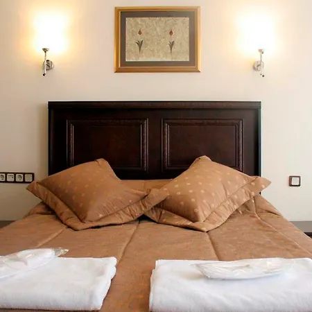 Tulip House Hotel 3*