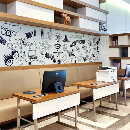 Hotel Tryp By Wyndham Basin Ekspres 5*
