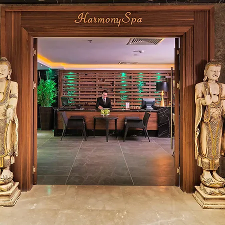 Mercure Bomonti 5*