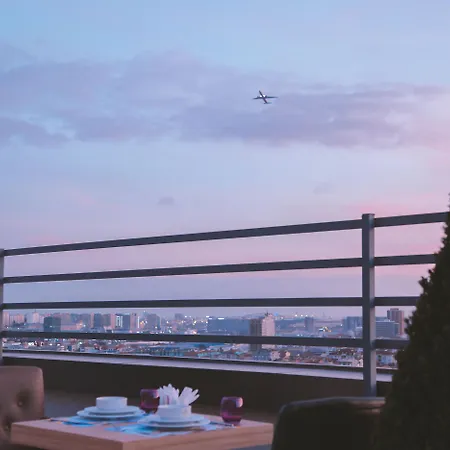 Hotel Serenity Airport 4*