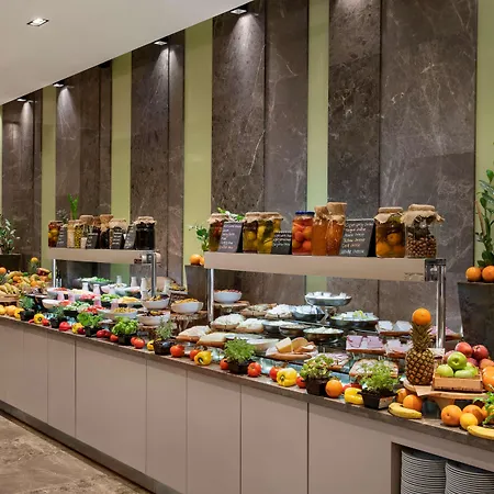 Hotel Radisson Blu & Spa, Tuzla 5*