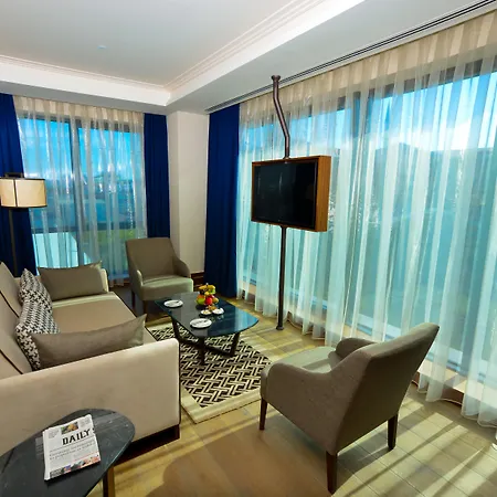 Golden Tulip Bayrampasa