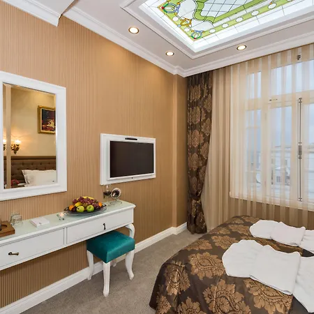 Alpek Hotel