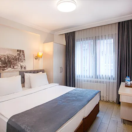 Sim Old Hotel