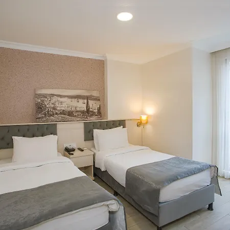 Sim Old Hotel 3*