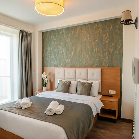 The Camelot 2* Istanbul