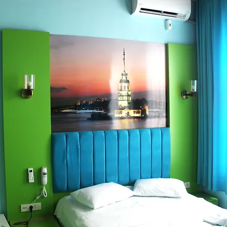 Hotel Megaron 3*