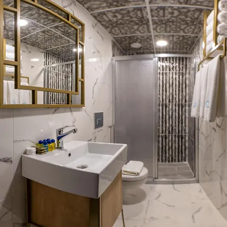 Hotel Fly And Airport 3*