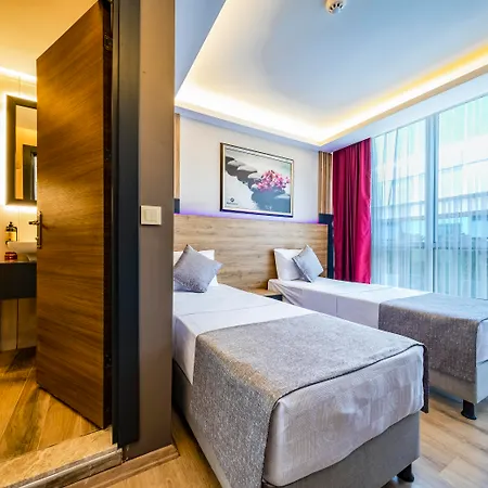 Rush Otel 3*