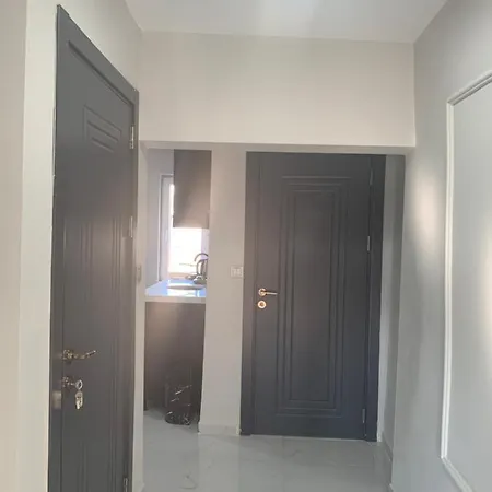 Apartment Nearby Taksim Spacious Flat With Duble Bed Istanbul