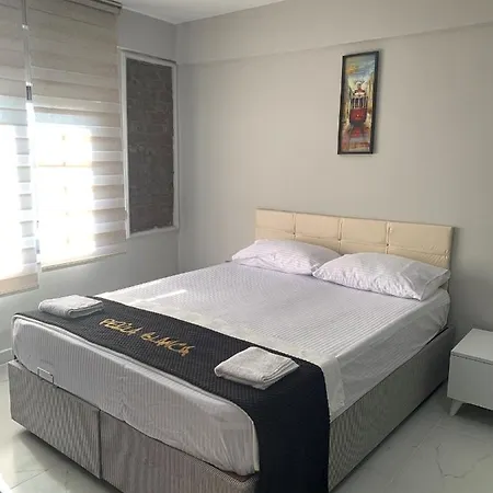 Nearby Taksim Spacious Flat With Duble Bed