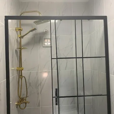 Nearby Taksim Spacious Flat With Duble Bed Istanbul