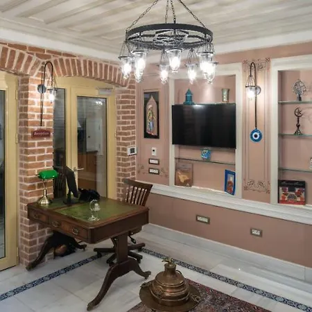 Turkish House Hotell *