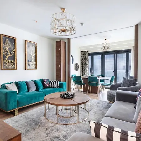 Avangart By Newinn Apartment