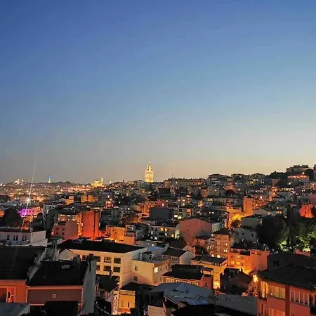 Apartment Amazing Rooftop View & Location Istanbul