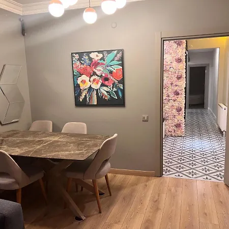 Apartment Center Of Istanbul, Luxurious, Nodern, Full Flat Istanbul