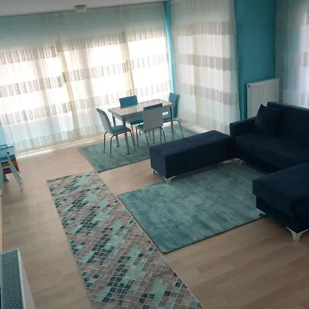 Aparthotel Tuzla First House