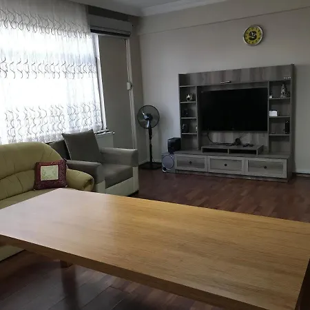 Apartment Galatasaray Arena Bolgesinde 3+1 Daire 160m2