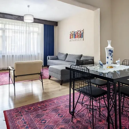 Superb Flat Apartment
