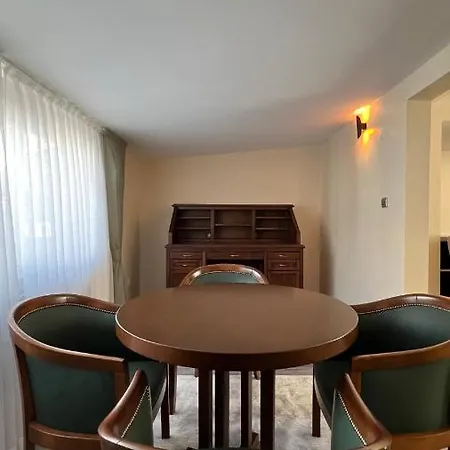 200 M2 Muhtesem Cati Kati, Roof Apartment Istanbul