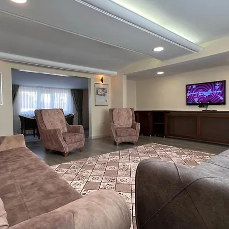 200 M2 Muhtesem Cati Kati, Roof Apartment Istanbul