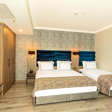 Demiray Otel