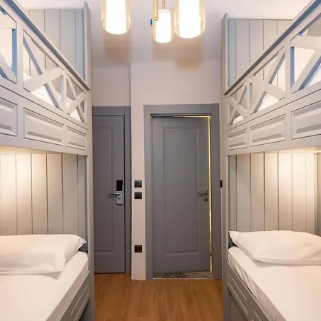 Lynda Hotel Istanbul