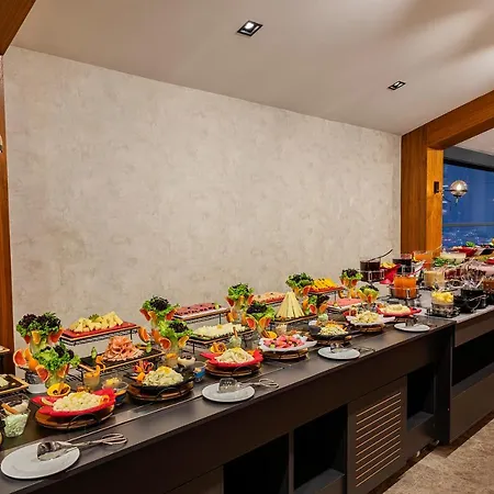 Otel Demiray 5*