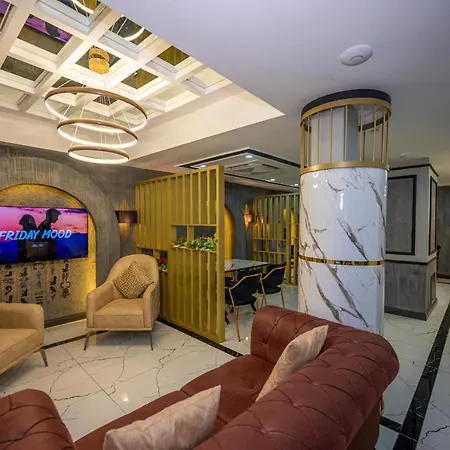 California Hotel