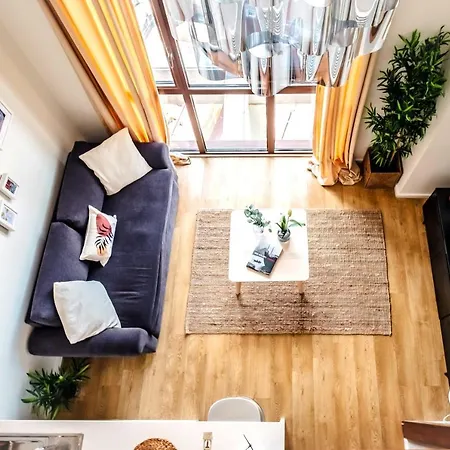 Appartamento Cozy Loft With Skyline View In Modern Provincia di Istanbul