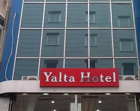Yalta 3*