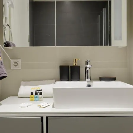 Roya Nova By Newinn Apartment Istanbul