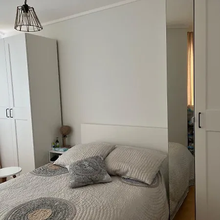 Daire Centrally Located 1+1 In Kadıköy