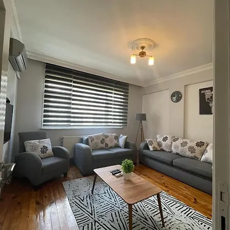 Апартаменты Smf Suites 2+1 Flat