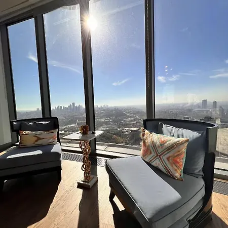 A Luxury 150m2, 3 Min To Istinye Park Mall, 8 Min To Vadi Istanbul, 2 Bedroom 3 Bathroom *