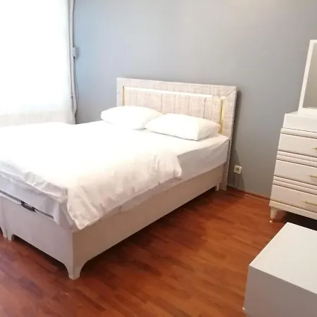 Apartment Smf 3+1 Flat 4 Istanbul