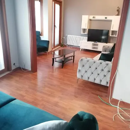 Smf 3+1 Flat 4 Istanbul