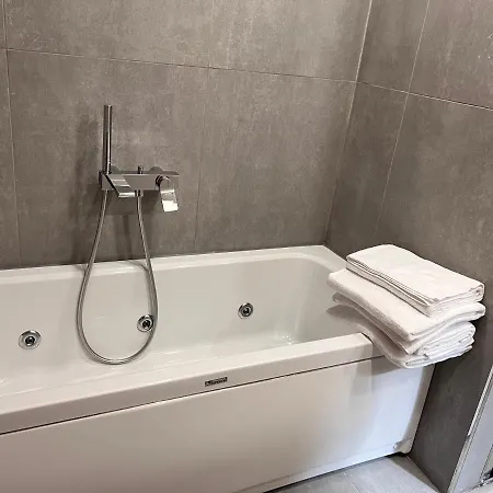 Center Of Istanbul, Luxurious, Nodern, Full Flat