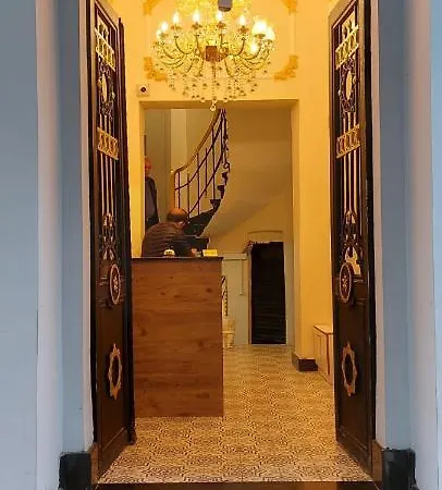 Boss To Taksim Otel