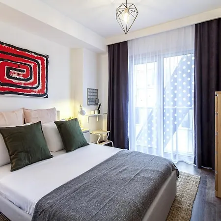 Modern Flat In Sisli With Location