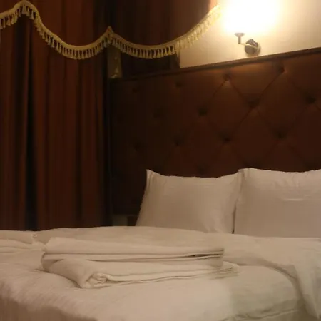 Otel Boss To Taksim *